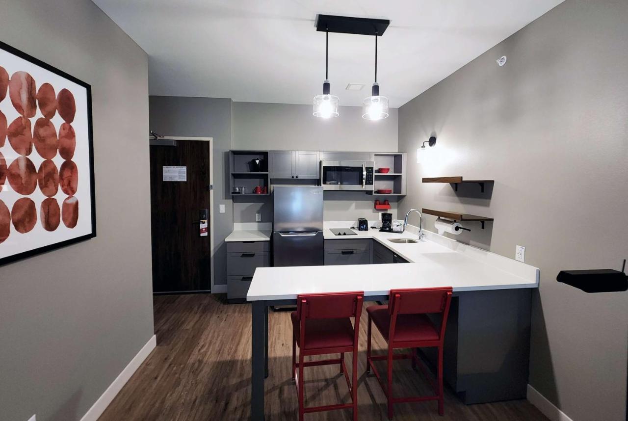 Hawthorn Extended Stay By Wyndham Pflugerville Buitenkant foto