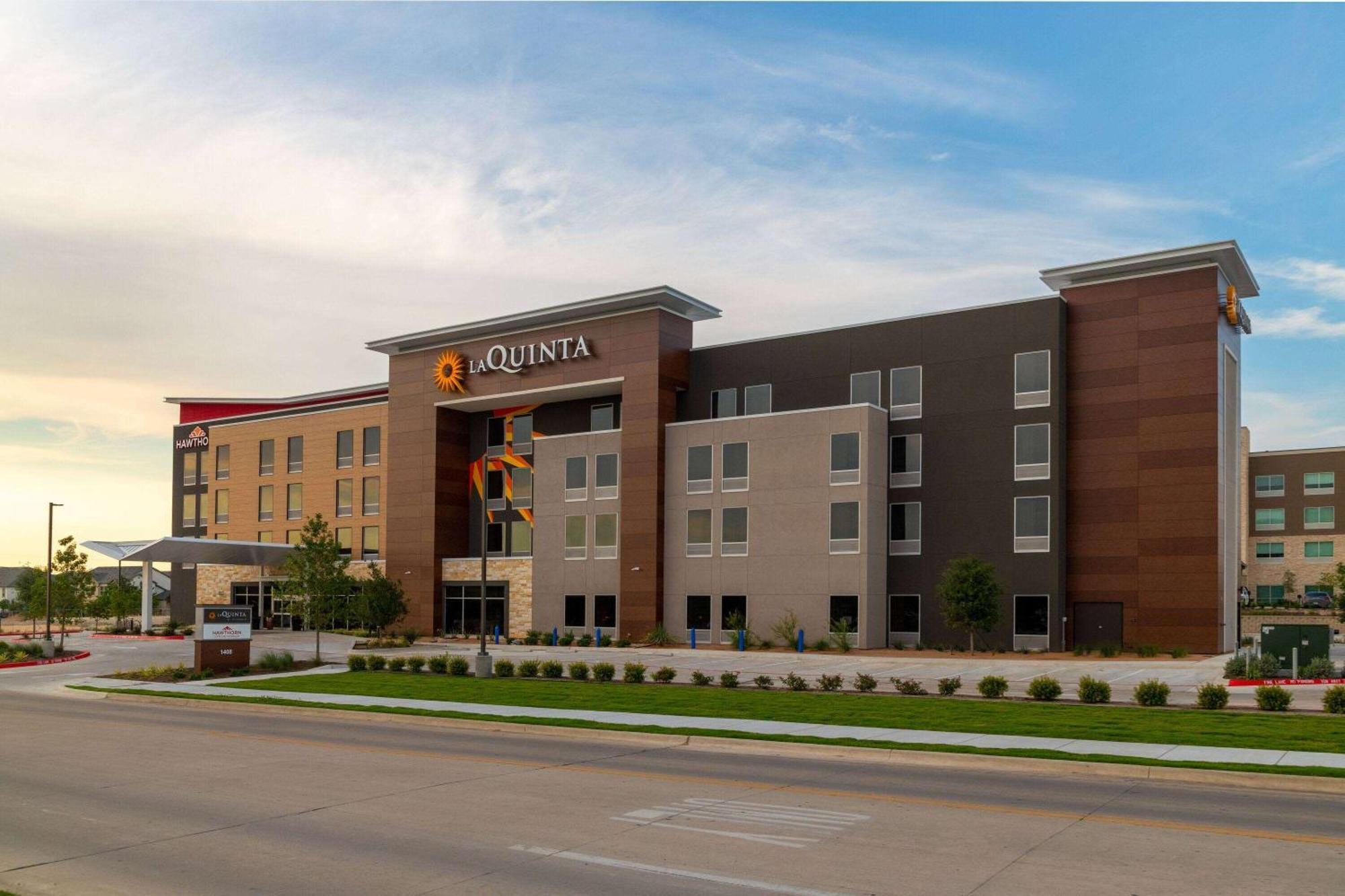 Hawthorn Extended Stay By Wyndham Pflugerville Buitenkant foto
